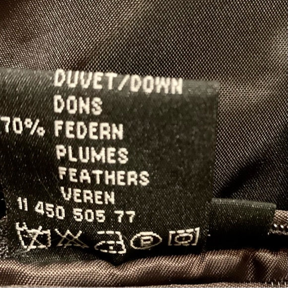 McNeal down filled Puffer Vest - Picture 2 of 15